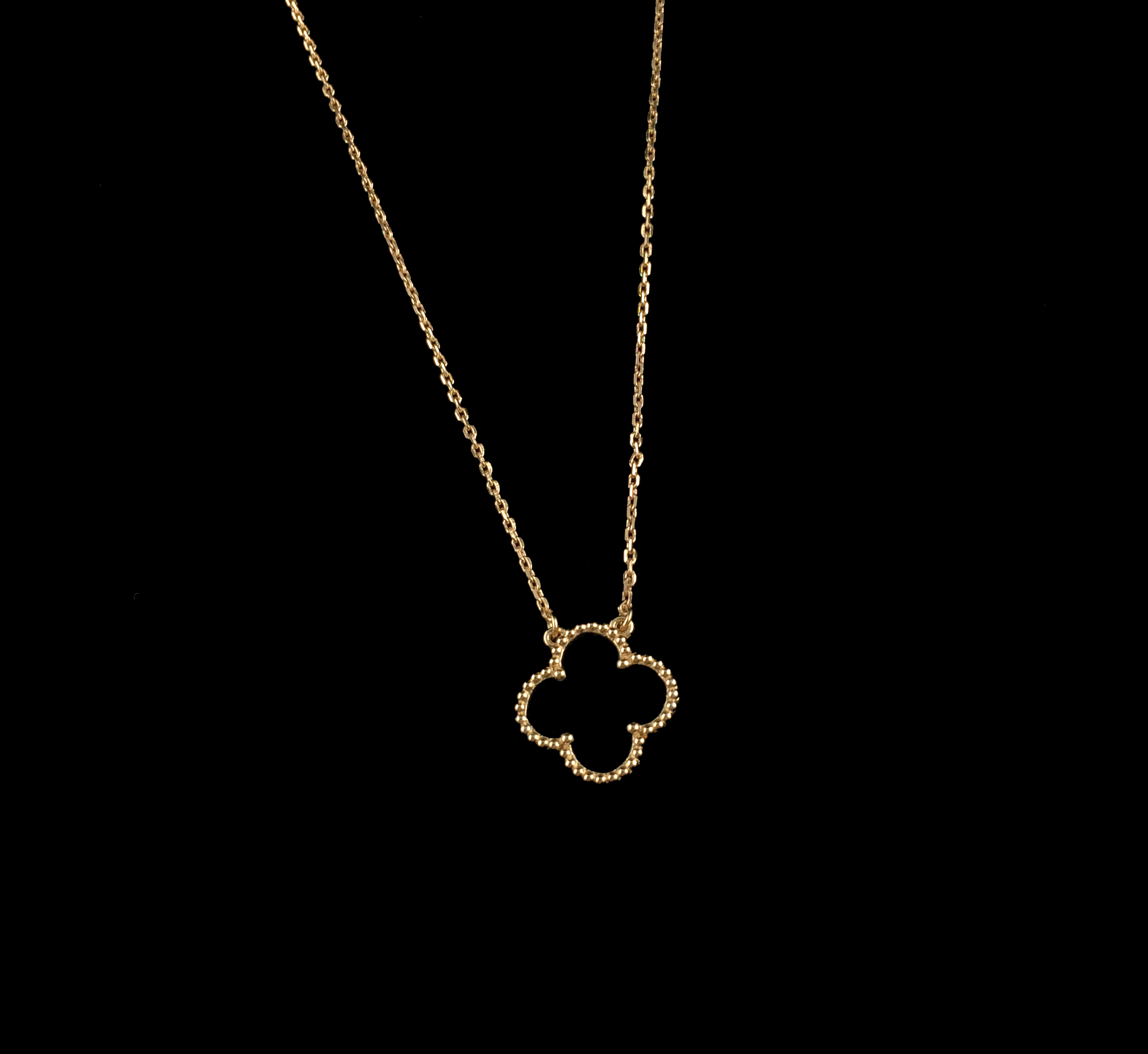 Four leaf clover black pendant necklace